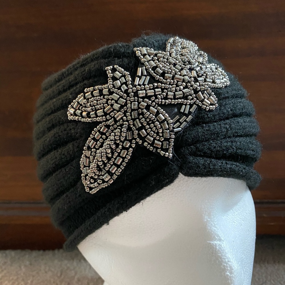 Black Turban leafs design headband